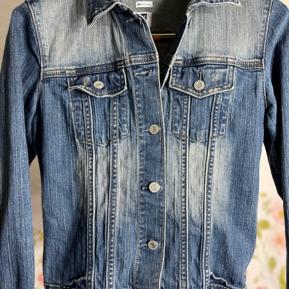 Gap Jean Jacket - Picture 6 of 6
